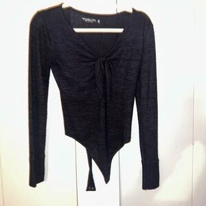 Abercrombie Soft & Cozy Black Long Sleeve Tie-Front Top. Size XS